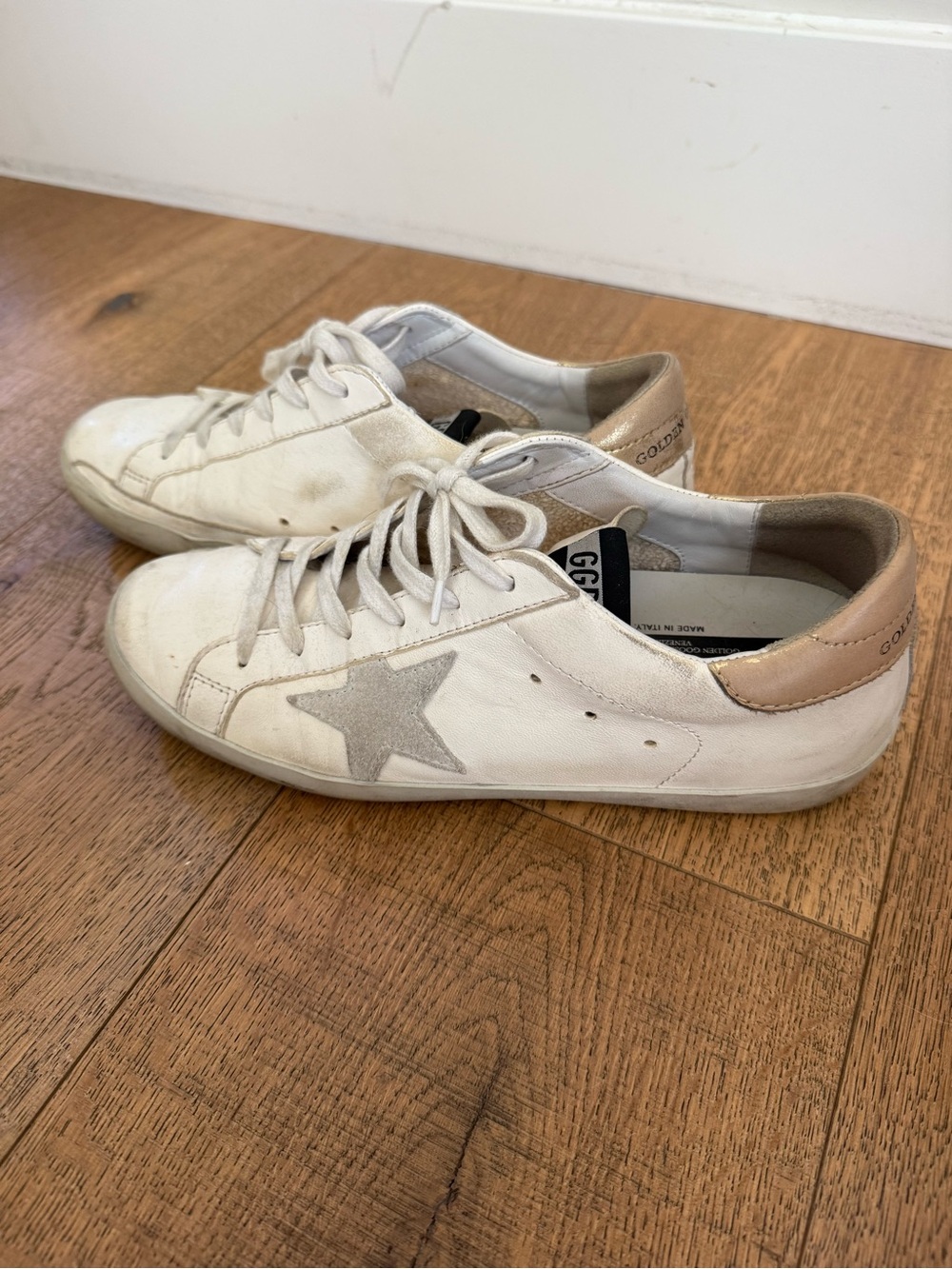 Golden Goose White Leather Sneakers with Gold Heel Tab and Silver Star GGDB